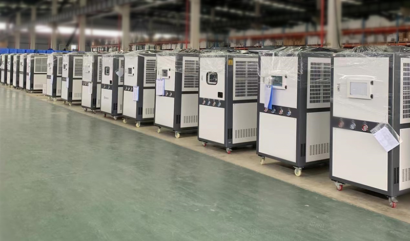 冷水機冷凝器是什么？